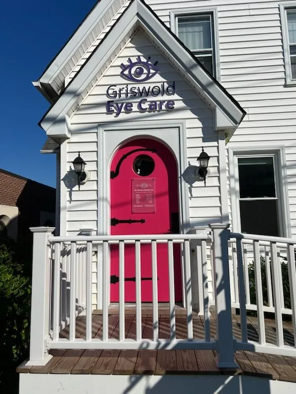 Store front view and front door of Griswold Eye Care optometry clinic - Griswold Eye Care Store front view and front door of Griswold Eye Care optometry clinic - Griswold Eye Care